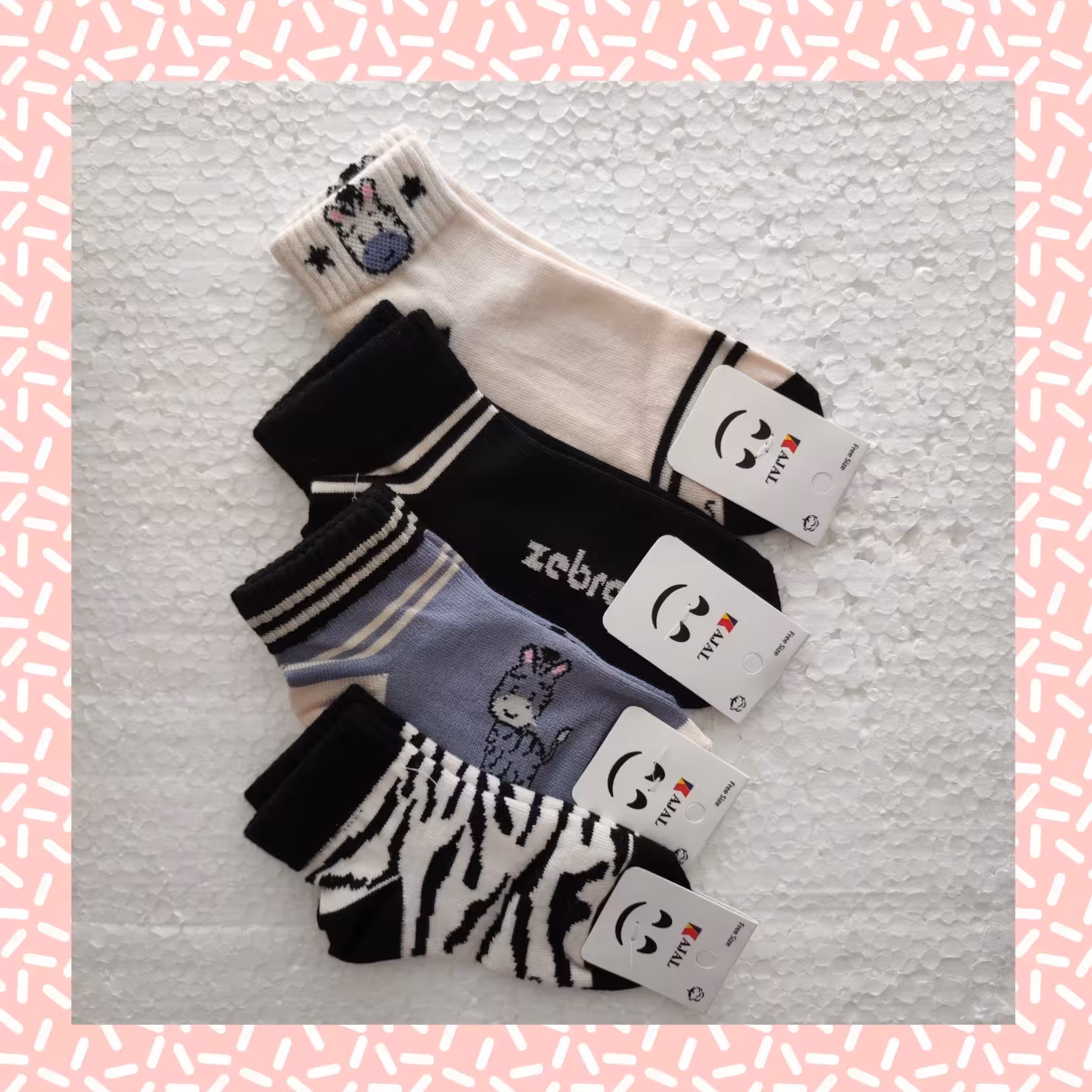 جوراب کودک  ساقدار کوتاه جنس نخ پنبه باکیفیت نرم و سبک  دخترانه و پسرانه از سه سال تاسیزده سال