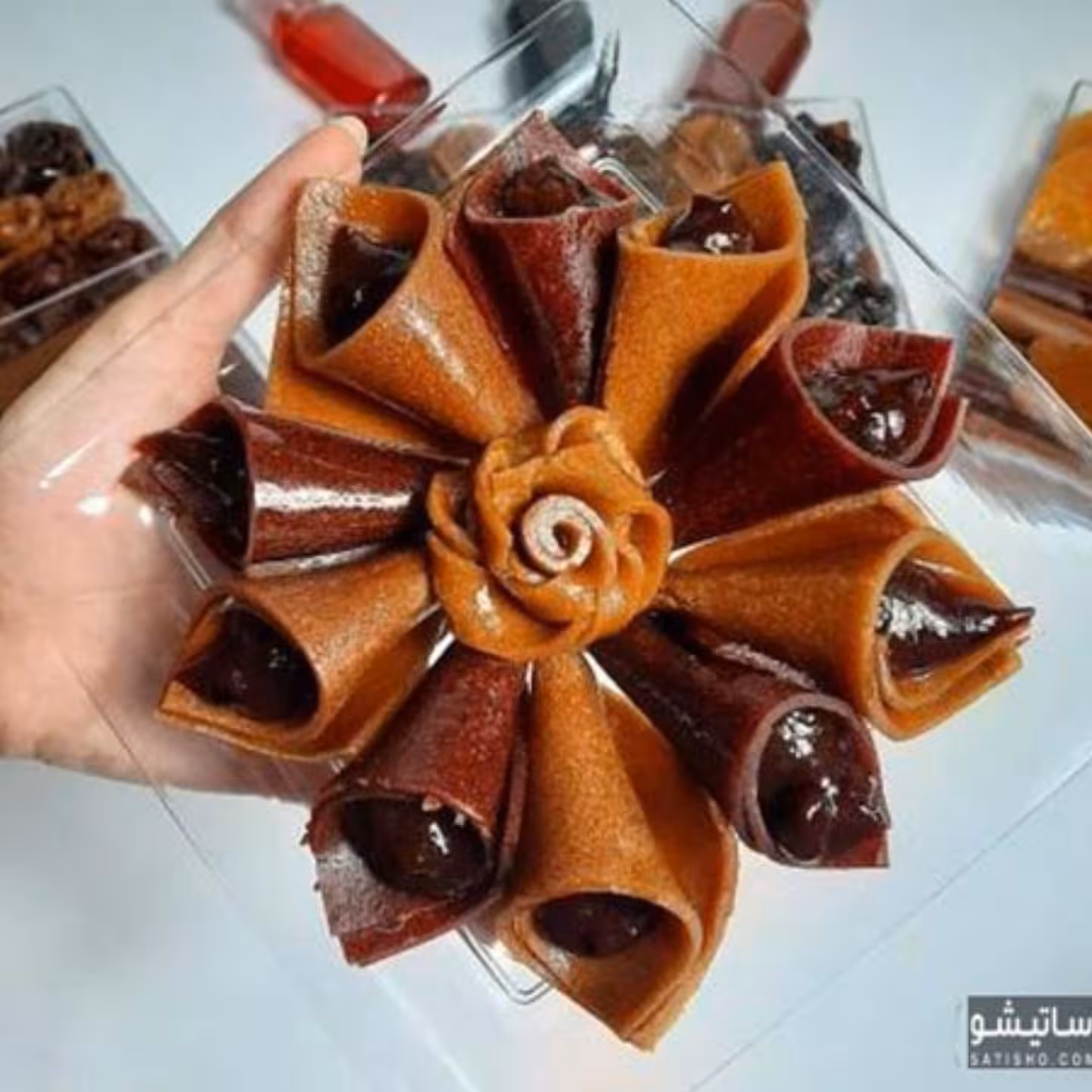 لواشک قیفی شکم پر(مناسب هدیه)500گرمی گیلان.رشت