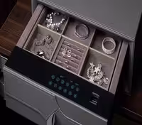 کشو ایمنی چرمی رنگ طوسی فرنچ استایل ارتفاع 16.9*عمق 49.5*عرض 56.8 سانتیمتر فانتونی کد J948