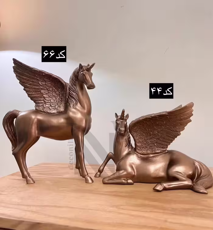 دکوری اسب بالدار کدکالا 810
