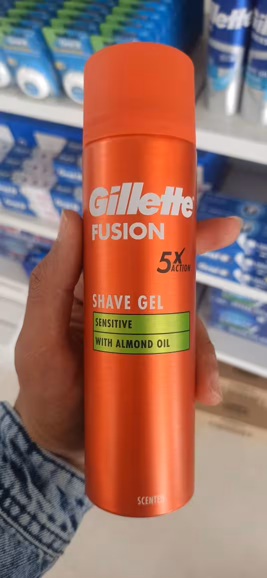 ژل اصلاح کلمبیایی ژیلت Gillette ULTRA SENSITIVE مدل Fusion  حجم 200 میل