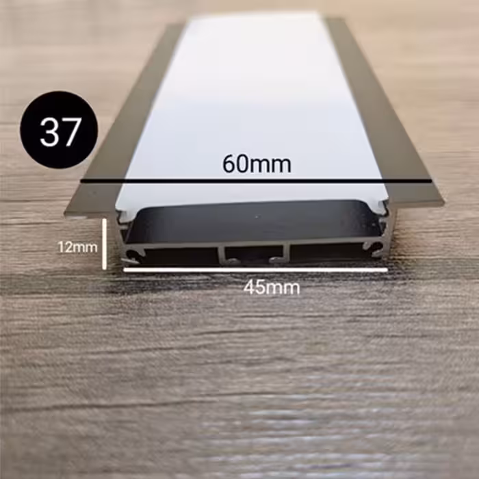 لاینر نوری توکار 4.5 سانتی متری کد 37