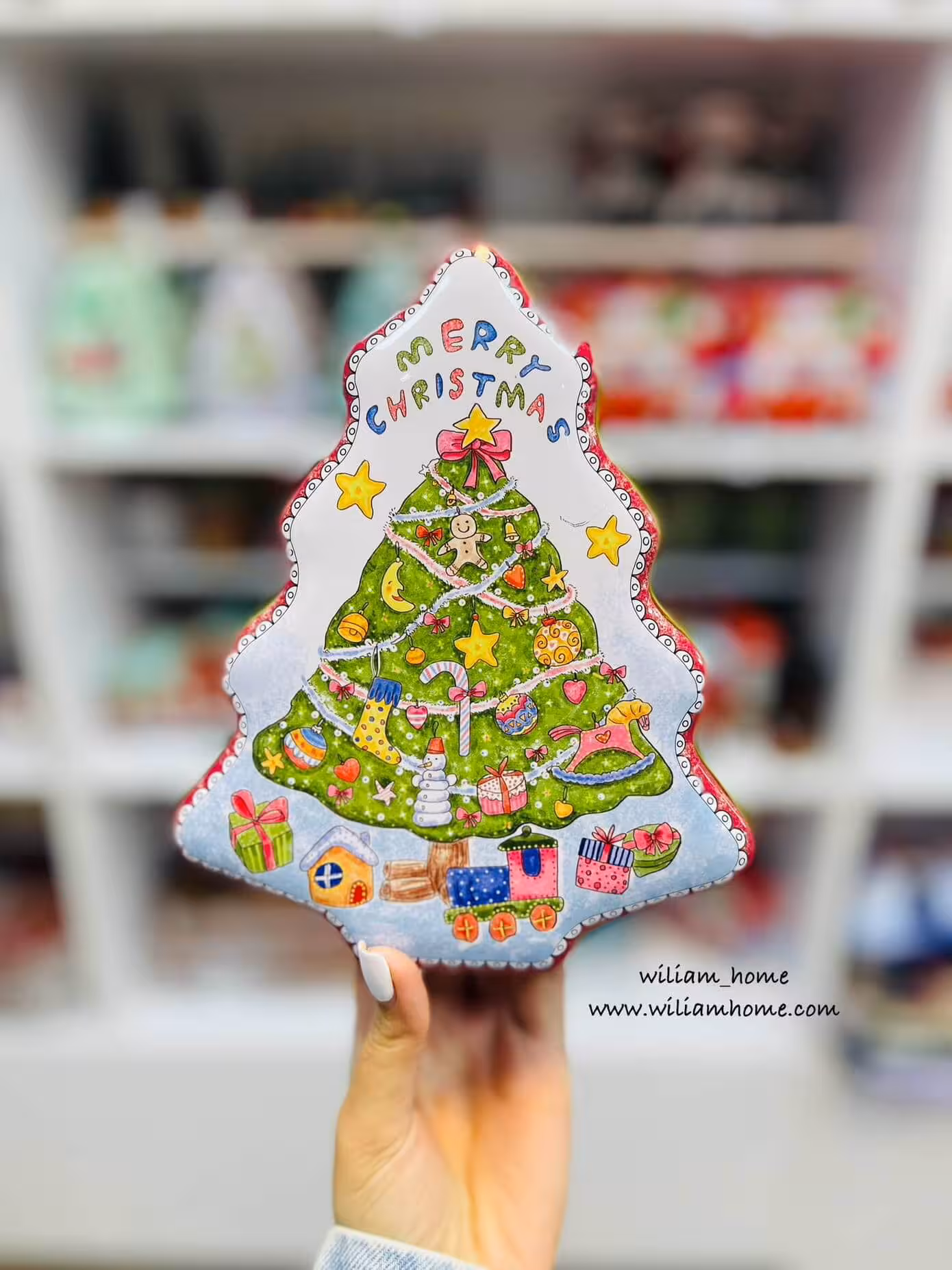 قوطی فلزی کاج کریسمس A