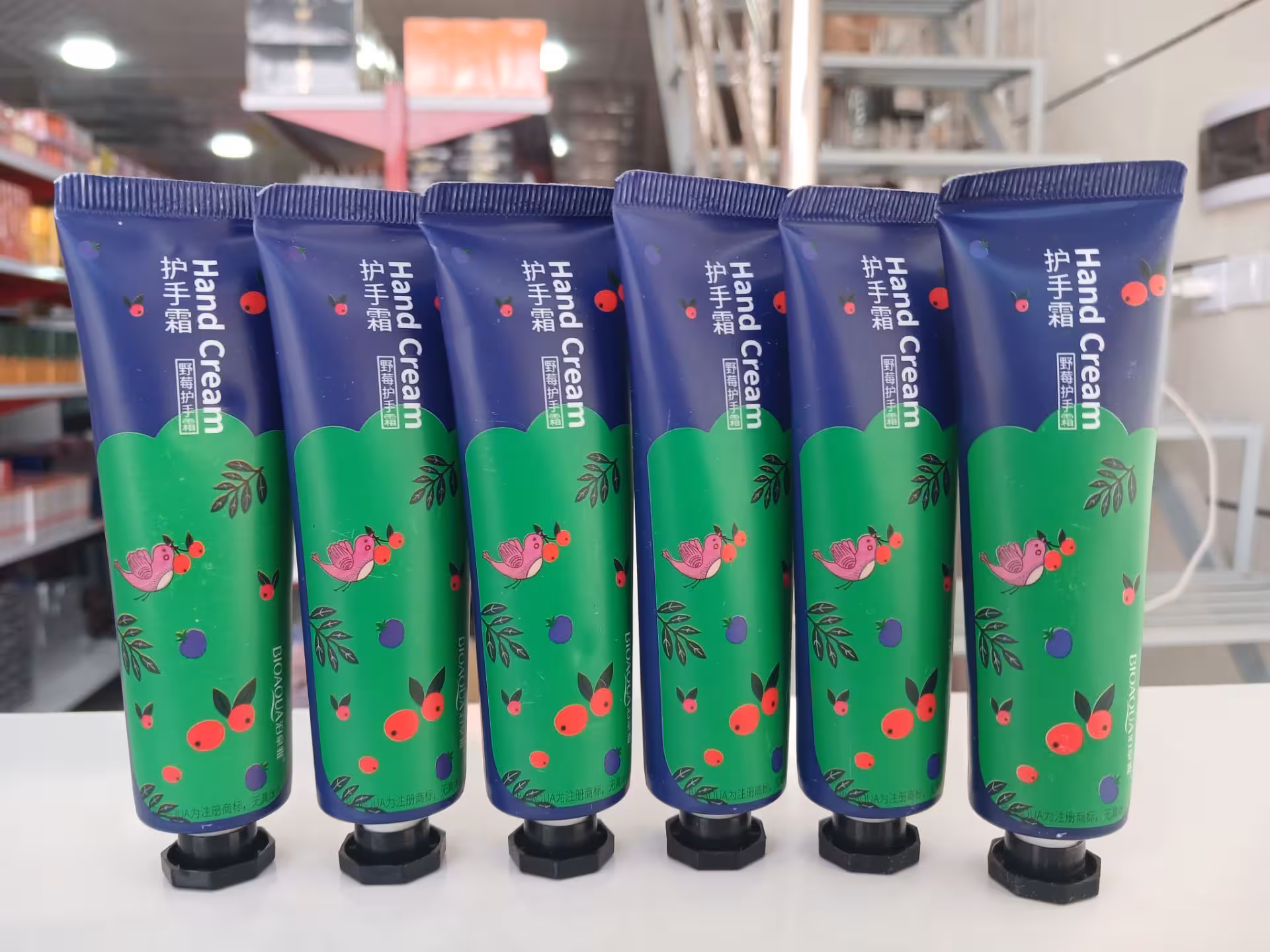 کرم‌ های مرطوب کننده میوه ای