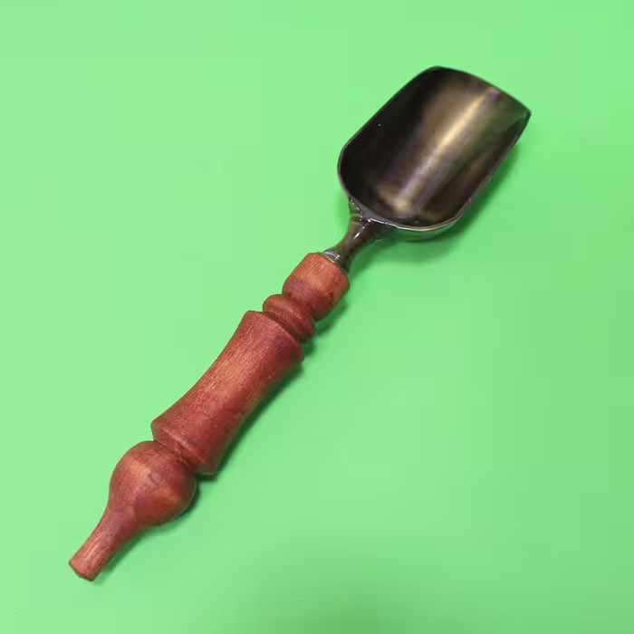 قاشق آجیل خوری مدل دسته چوبی کد 1 