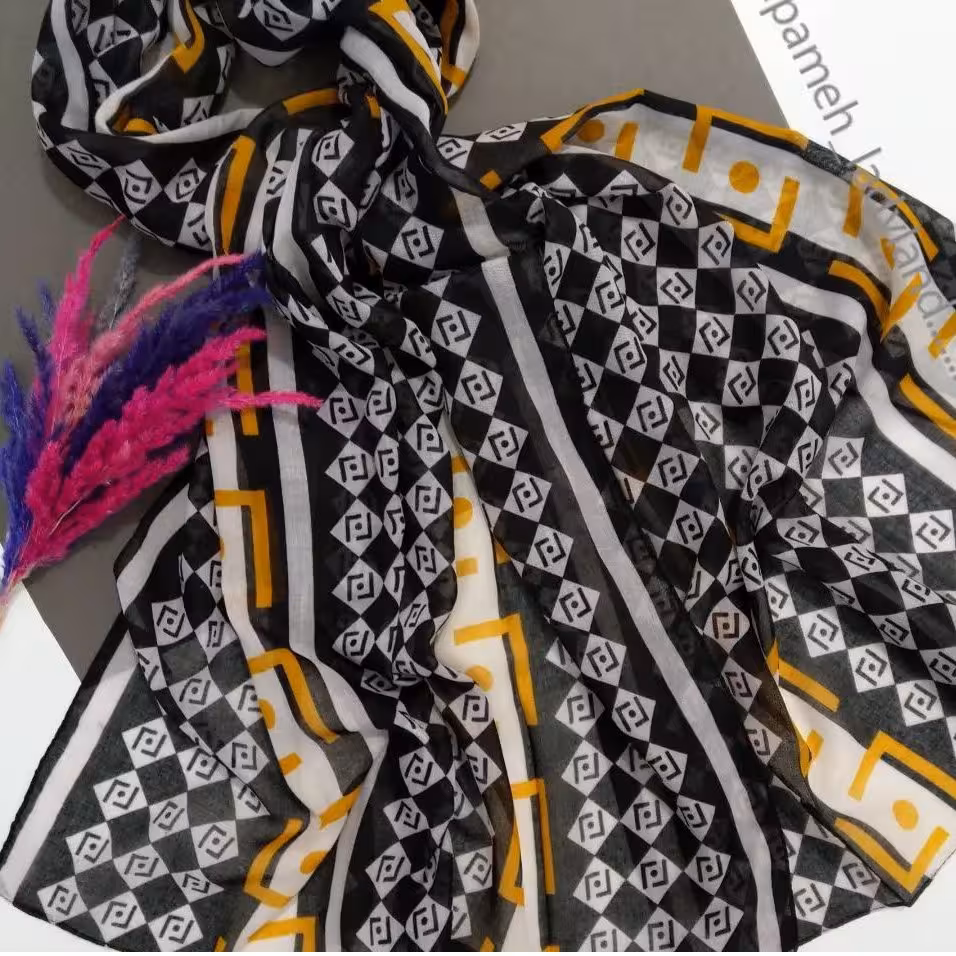 شال مشکی طرحدار، شال نخی طرحدار، شال نخی