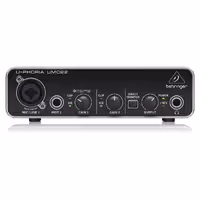 کارت صدا BEHRINGER UM22