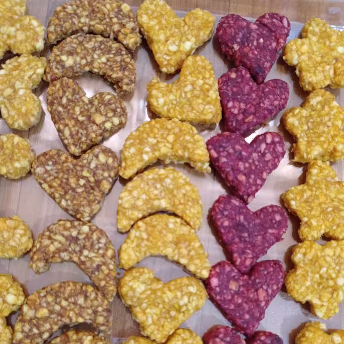 سیب کامپکت(فشرده)باطعم دارچین زنجبیل لبو وگل رُز بدون مواد نگهدارنده 