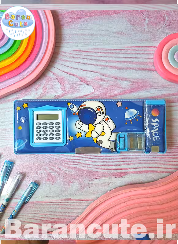 جامدادی مگنتی دوطرفه تراش دار ماشین حساب دار طرح فضانورد 2