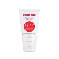 لوسیون ضد آفتاب بی‌رنگ فاقد چربی  SPF50 اسکین کد