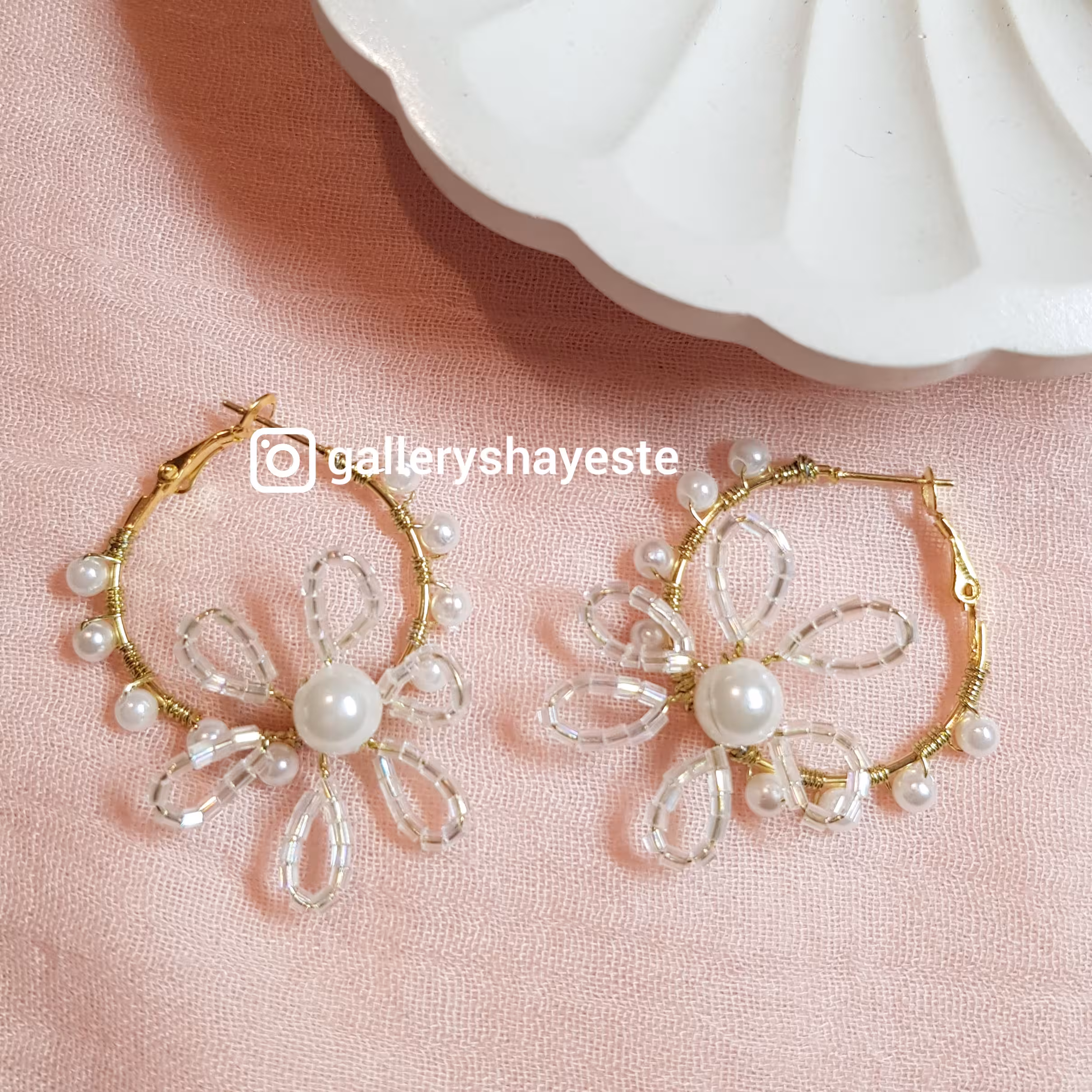 گوشواره حلقه ای گل مدل گالری شایسته و ماه فام