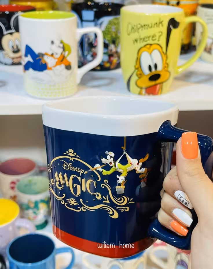 ماگ دیزنی گوفی نقاش