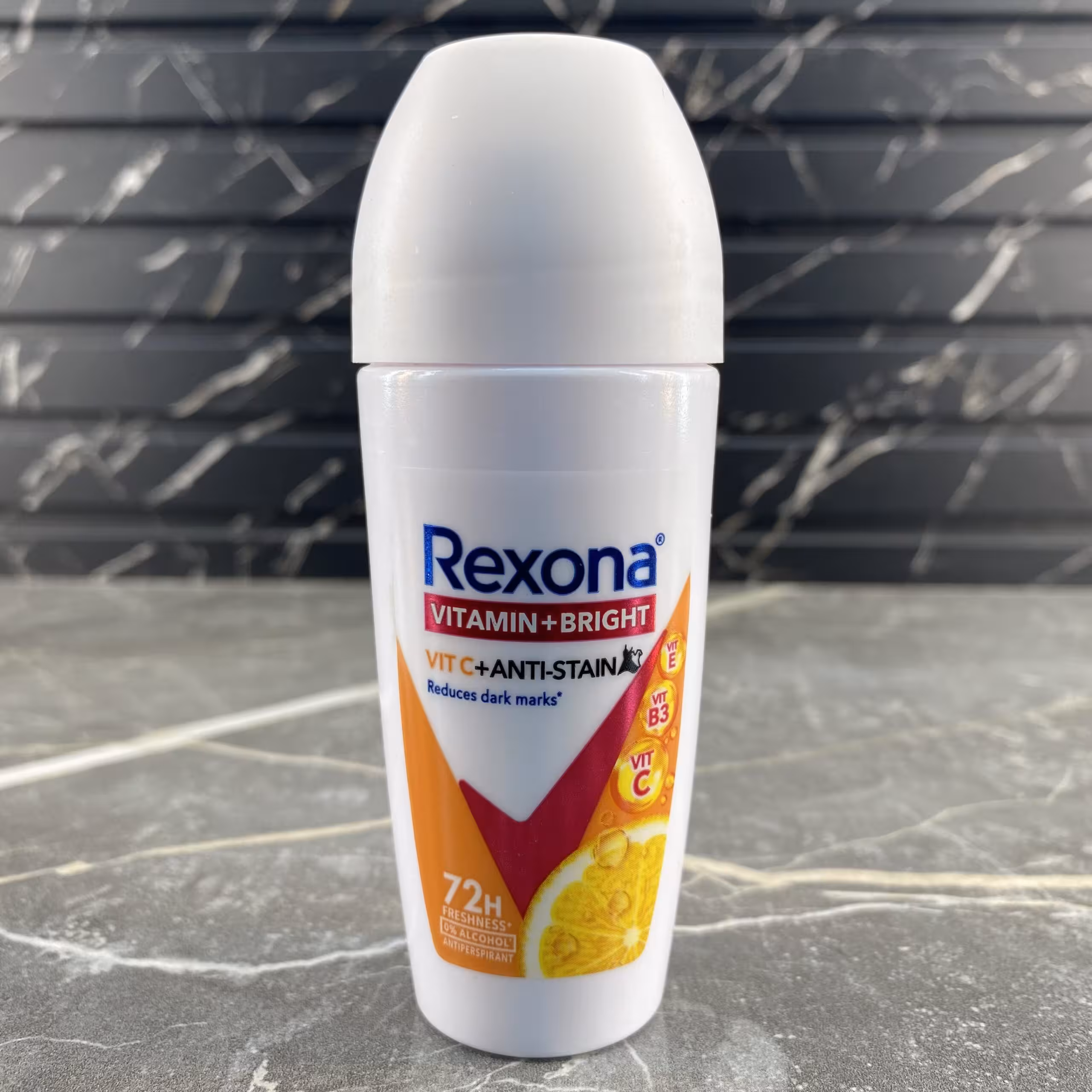 مام رول دئودورانت زنانه رکسونا مدل VIT C ANTI-STAIN حجم 45 میل