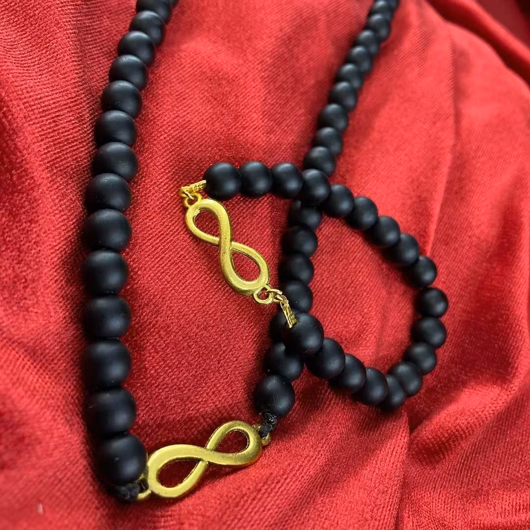 ست گردنبند و دستبند مهره اونیکس مات