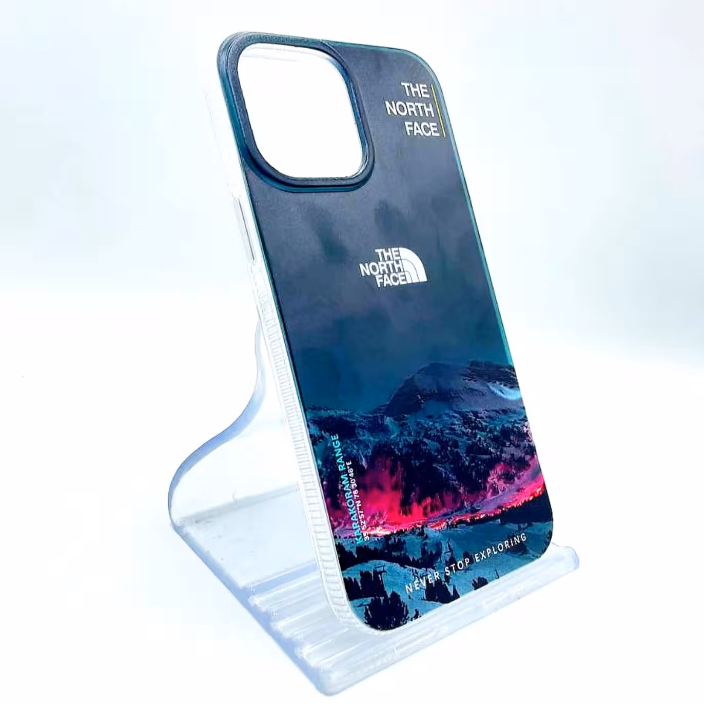 قاب گوشی گاردگوشی موبایل آیفون13پرومکس مدل  نورث فیس هولوگرامی طرح کوه قرمز