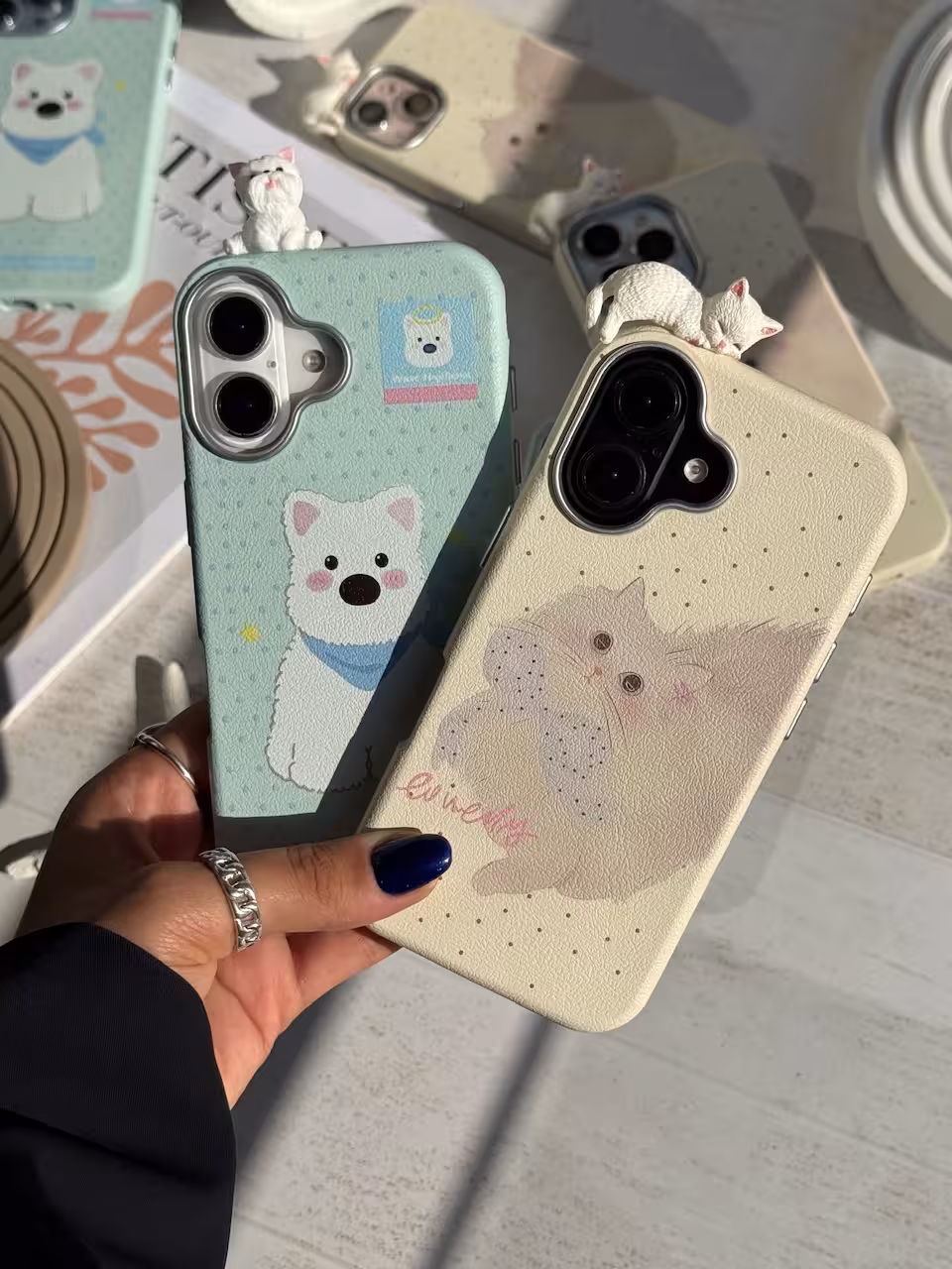 قاب سگ وست هایلند و گربه پرشین