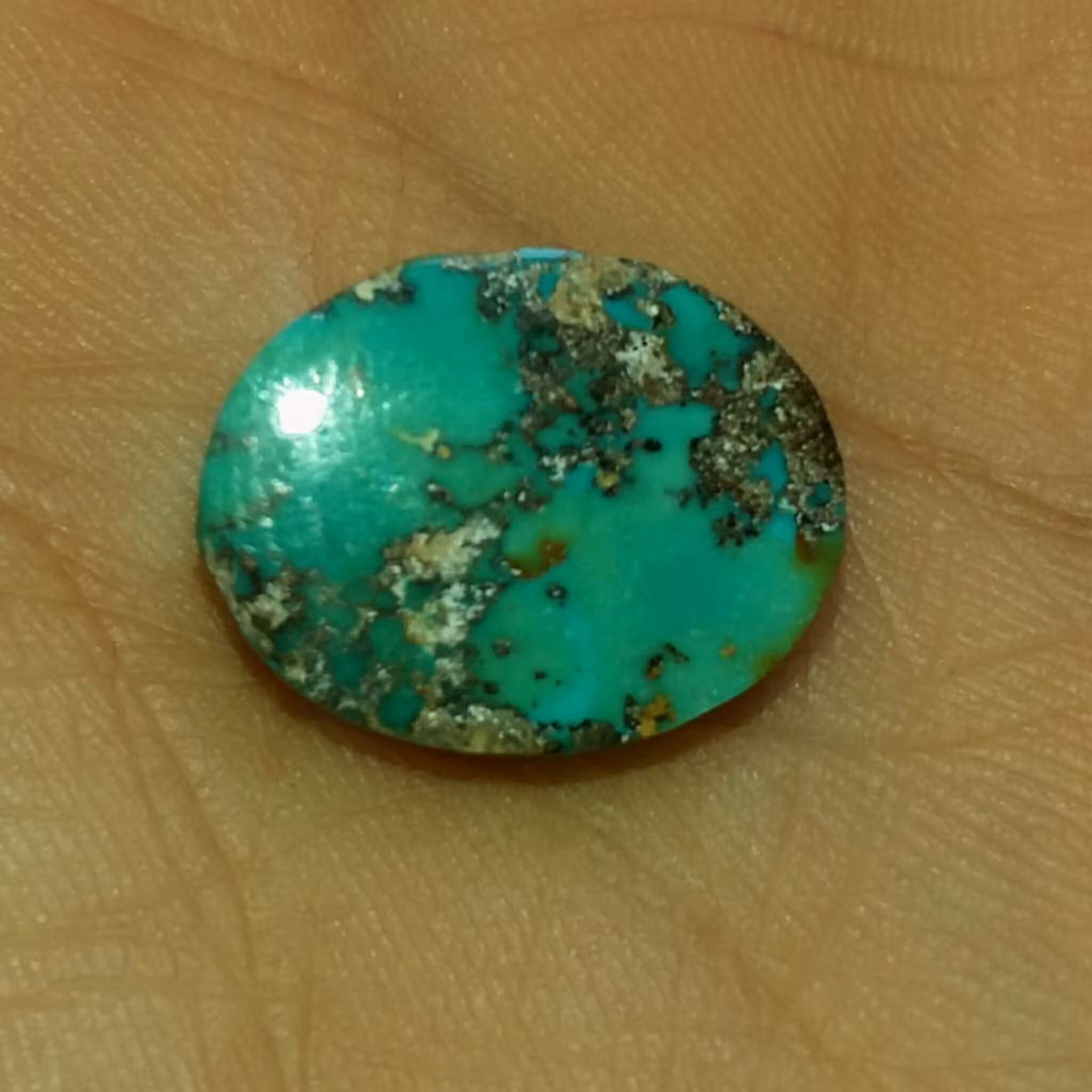 نگین فیروزه نیشابور بدون بهسازی کاملا طبیعی سایز درشت بسیار زیبا کد 147