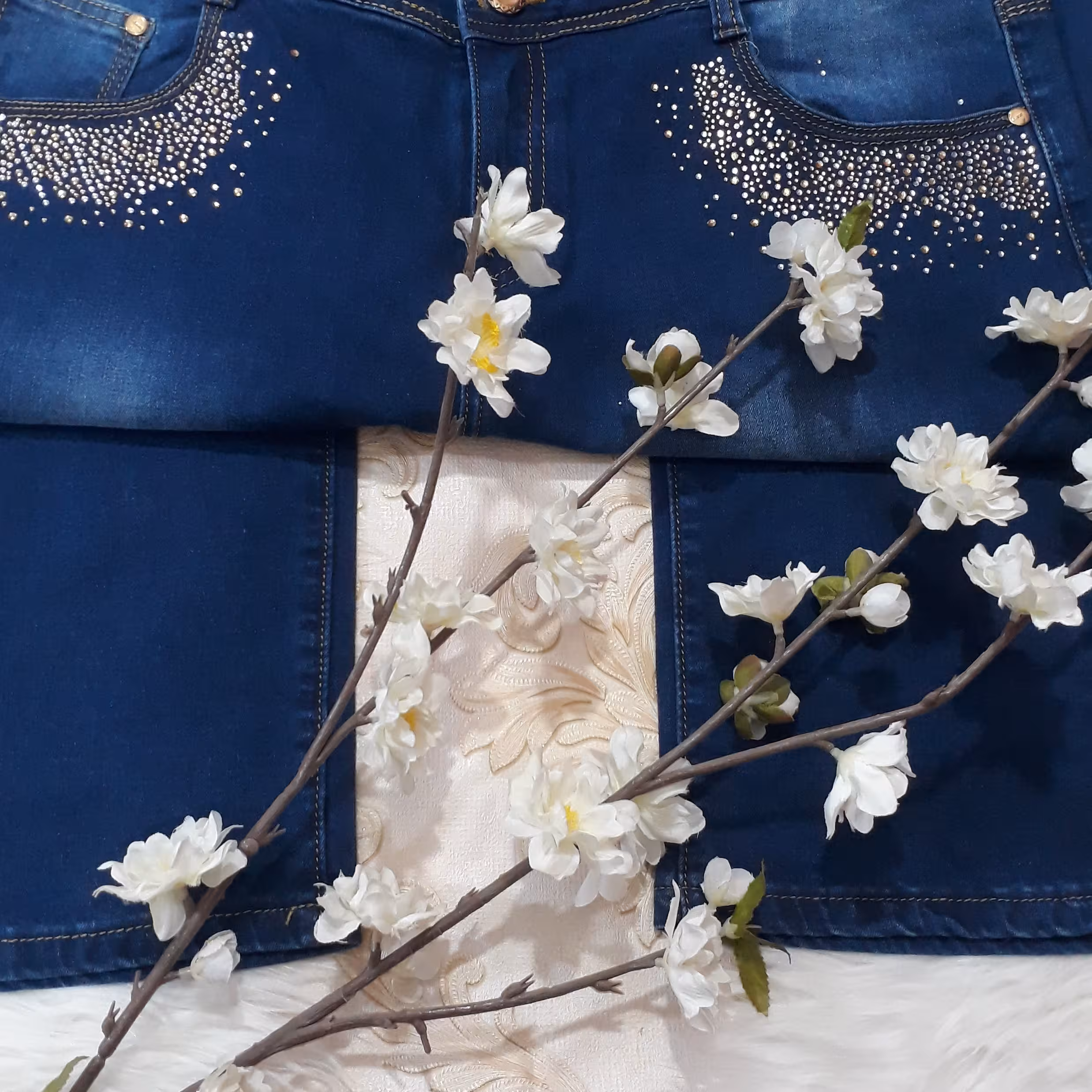 جین زنانه دمپا راسته وارداتی مارک dizel JEANs 