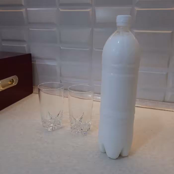 خرید دوغ شتر ترکمن صحرا خالص و طبیعی7 بطری یک و نیم لیتری ارسال با پست پیشتاز