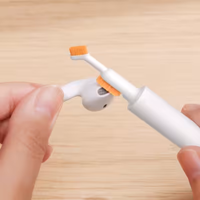 برس تمیزکننده هندزفری باسئوس مدل NGBS000002