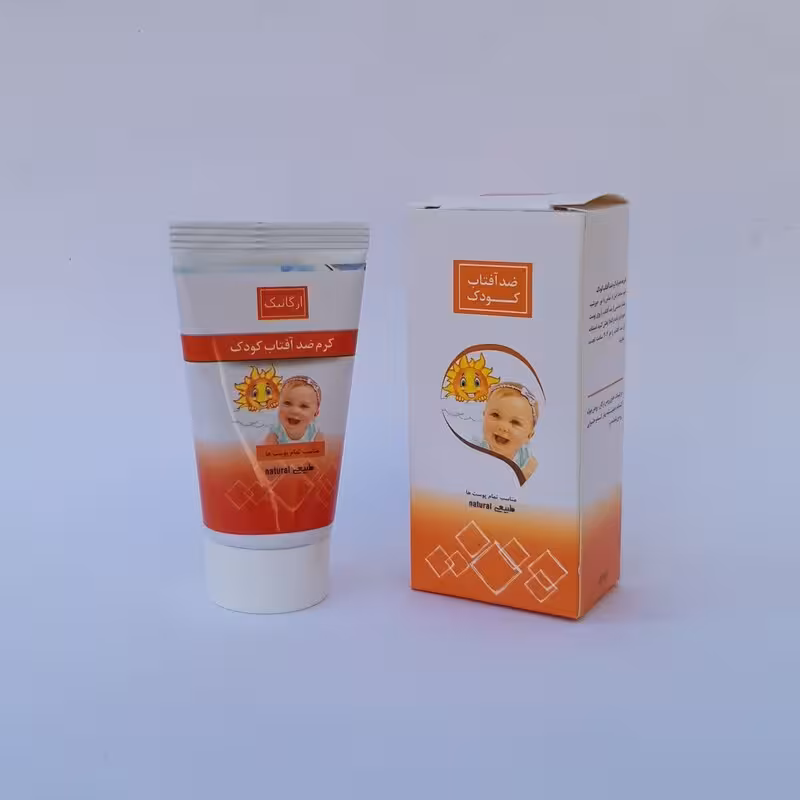 کرم ضدآفتاب کودک طبیعی موسسه پژوهشی طبی بازرگانی سیمرغ (محافظت کامل اشعه آفتاب، روشن و شاداب و مرطوب کننده، ضد آفتاب)