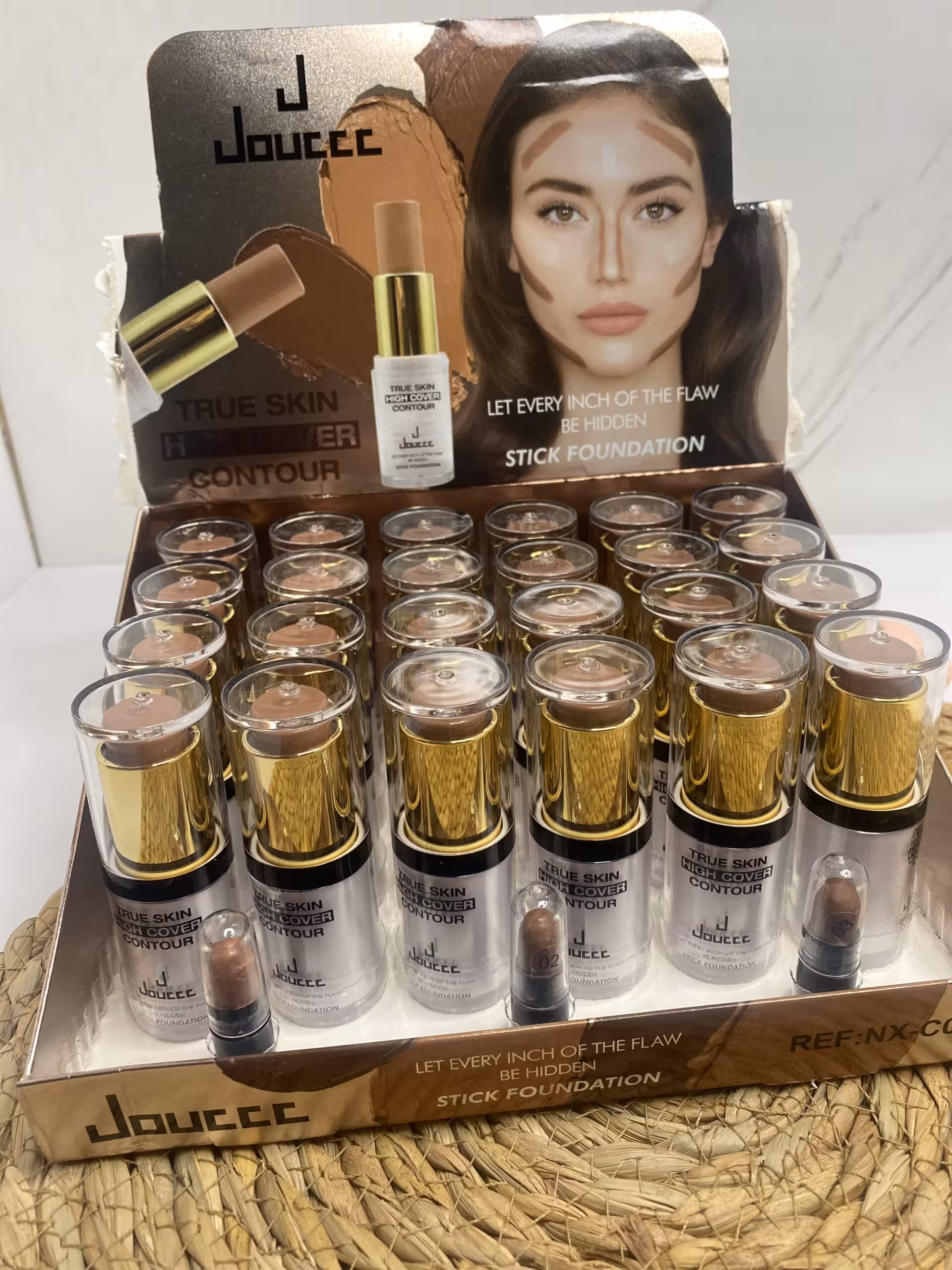 کانتور استیکیdouccc