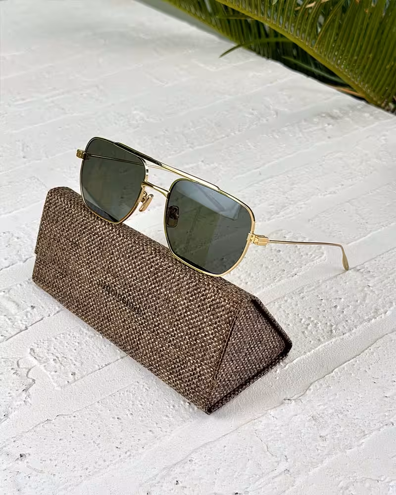 عینک آفتابی زنانه و مردانه ژیوانشی مدل GIVENCHY GV40041U (SL)