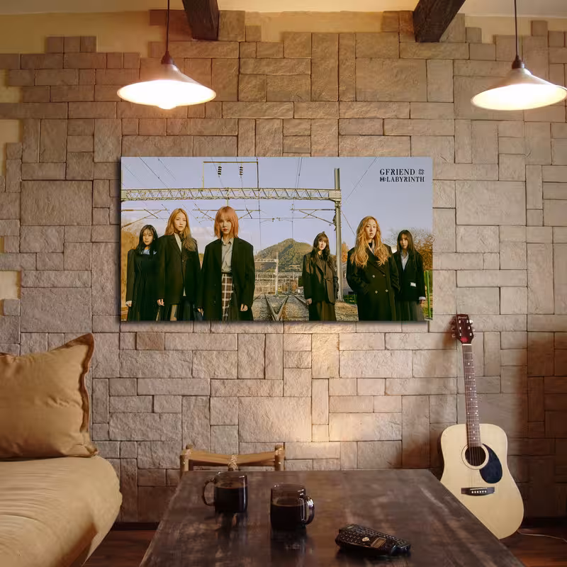 تابلو شاسی مدل Gfriend کد 26 | دنیای قاب