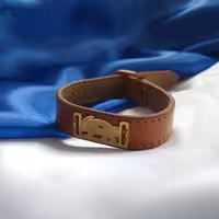 دستبند چرم شیرو خورشید