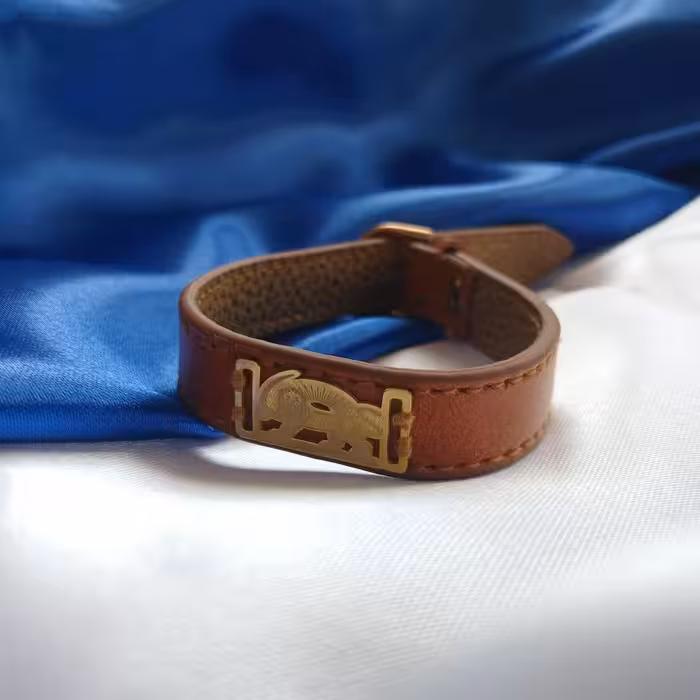 دستبند چرم شیرو خورشید
