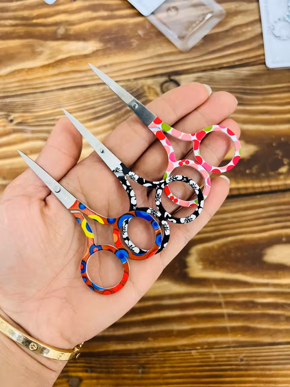 قیچی آرایشی طرح دار کد 0362