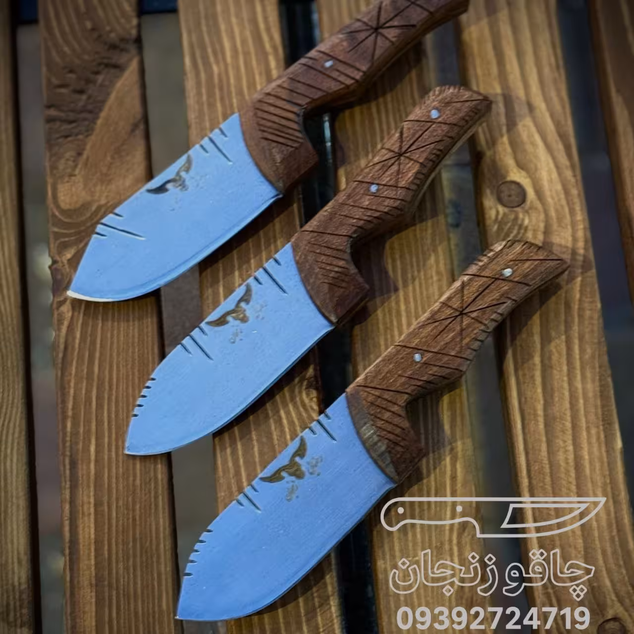 چاقو فولادی دسته طرح دار زنجان همراه با غلاف اشانتیون