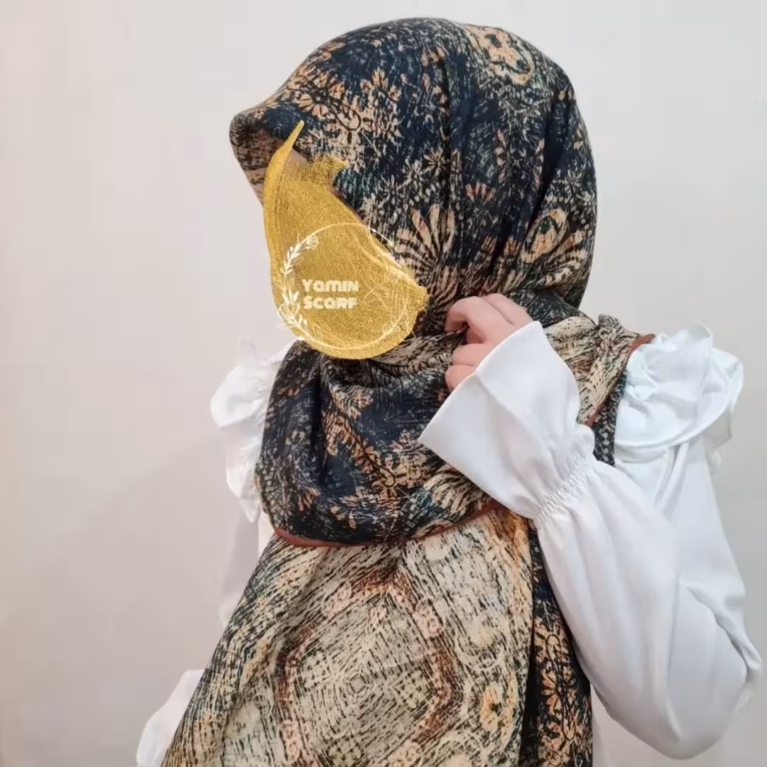 روسری نخی جناقی طرحدار مناسب فصل شیک وزیبا