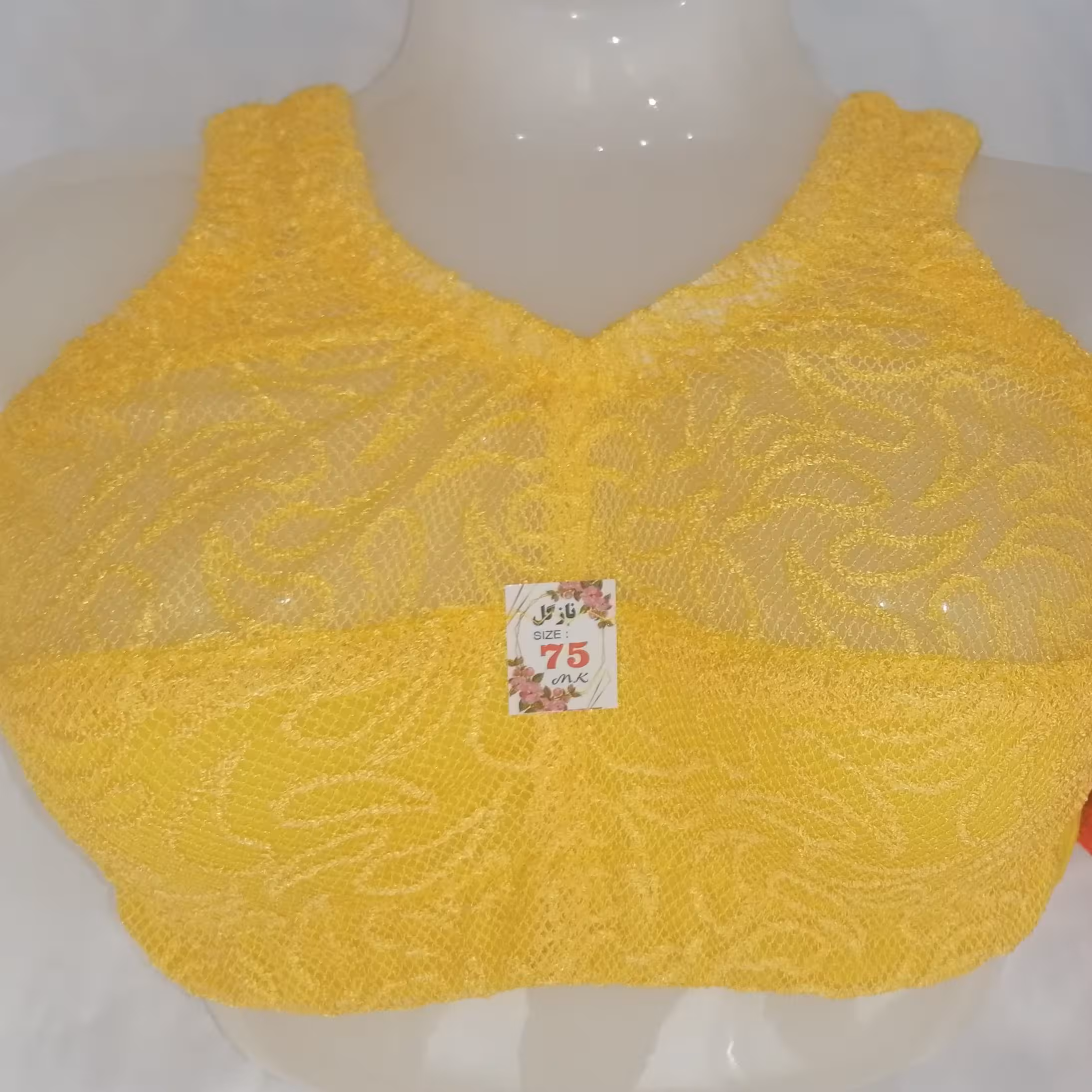 سوتین هندی گیپوری                                           