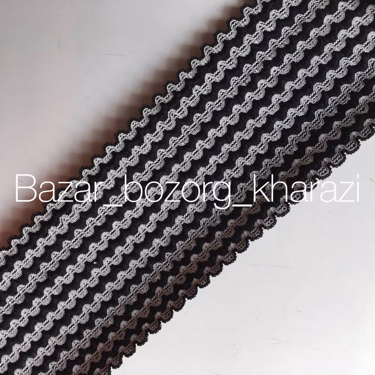 کش لباسی طرح دار