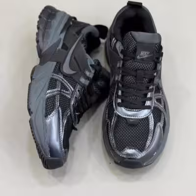 2146کفش کتونی ورزشی نایک nike v2k