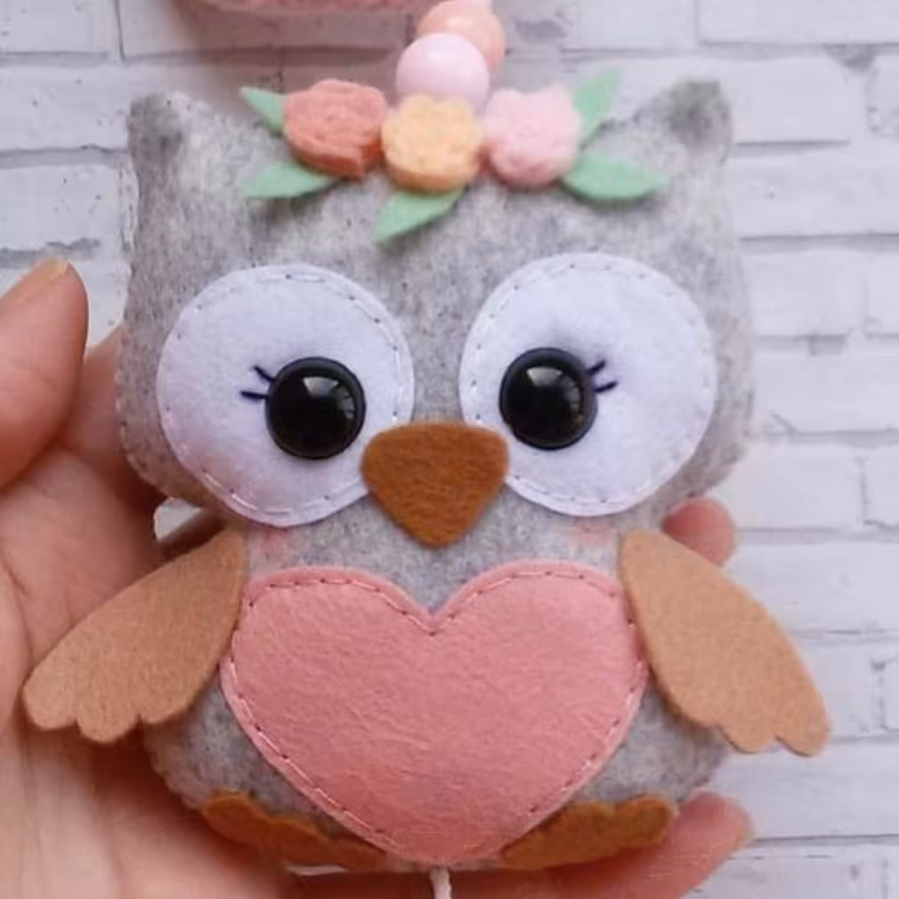 جغد زیبای نمدی