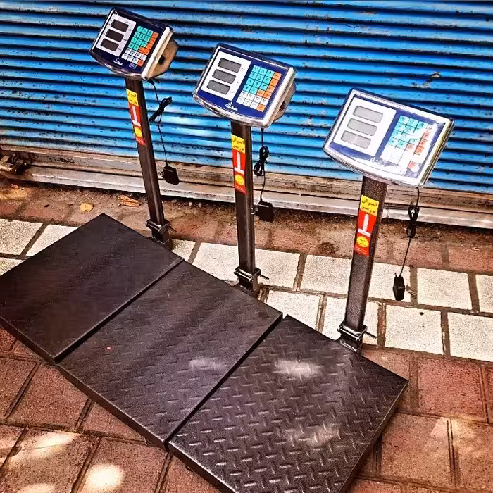 ترازو باسکول 300 کیلویی تاشو نمایشگر معمولی