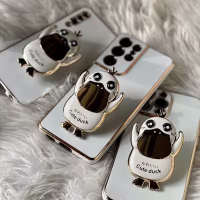 کاور مدل CUTE DUCK مناسب برای گوشی موبایل اپل iphone 14 pro به همراه پایه نگهدارنده
