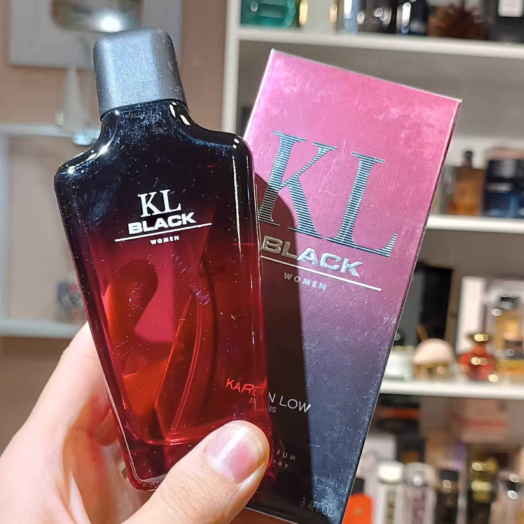 ادوپرفیوم  فرانسوی عطر  و ادکلن مدلKL BLACK KAREN LOW زنانه 100 میل


