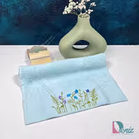 حوله دستی گلدوزی ایزابل رنگ فیروزه ای
