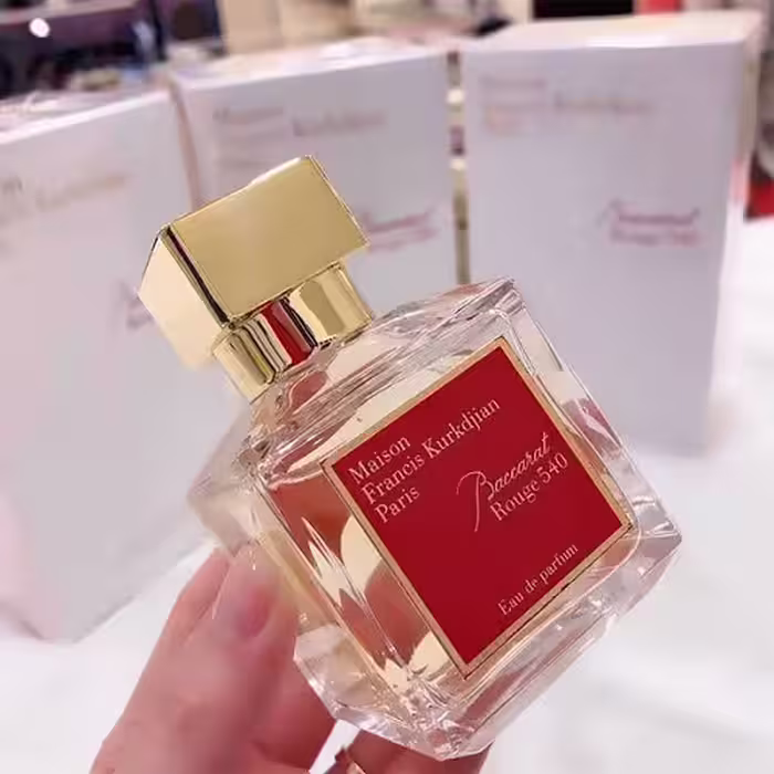 ادکلن هاردباکس باکارات رژ 540 (طلایی-سفید) شناسنامه دار | Baccarat Rouge 540 حجم 70 میل