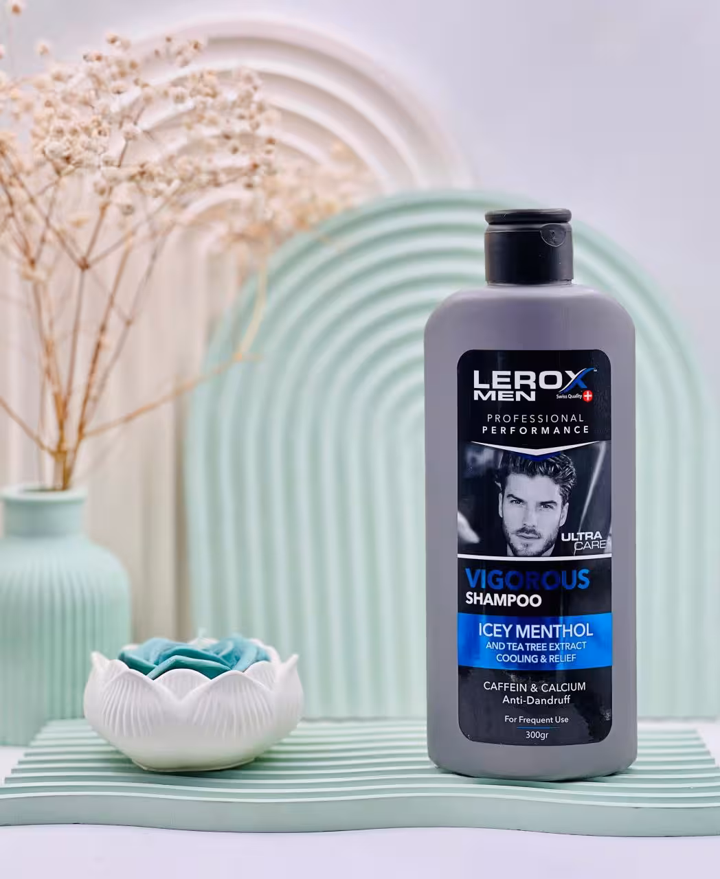 قیمت و خرید شامپو موی سر آقایان لروکس 300 گرم -