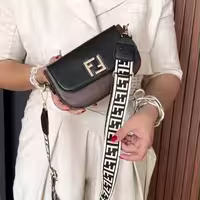 کیف فندی اسپرت مجلسی