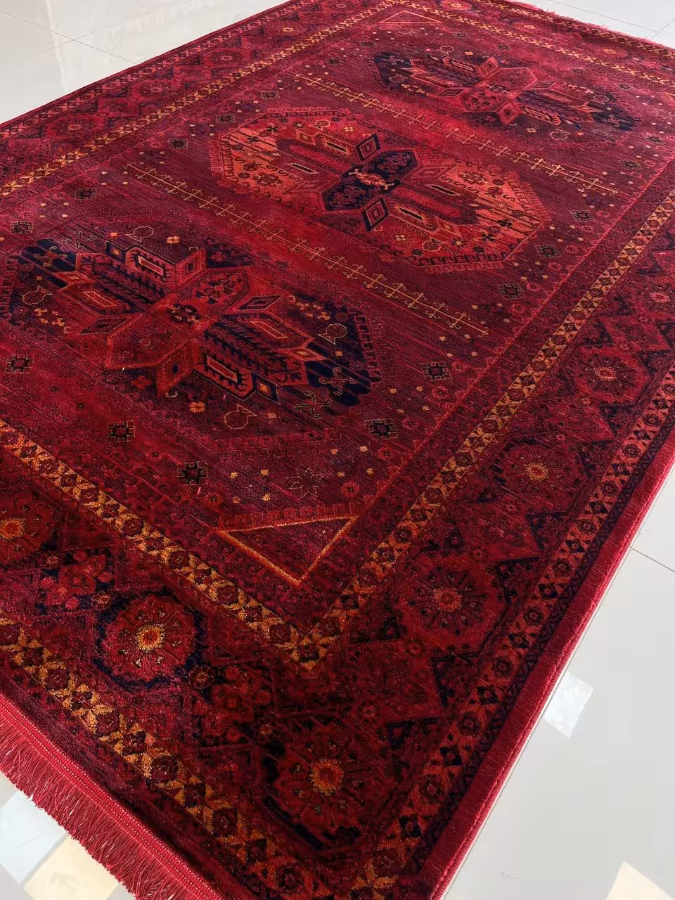 فرش لاکی 700شانه کاشان  تراکم 2100