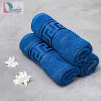 حوله دستی بسته سه عددی طرح ورساچه رنگ آبی