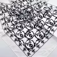 باندانا اسکلت دایره سفید