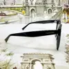 عینک آفتابی زنانه والنتینو مدل VA4040500116