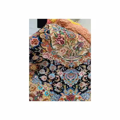 فرش دستبافت یک ونیم متری مدل ابریشم سالاری کد A20