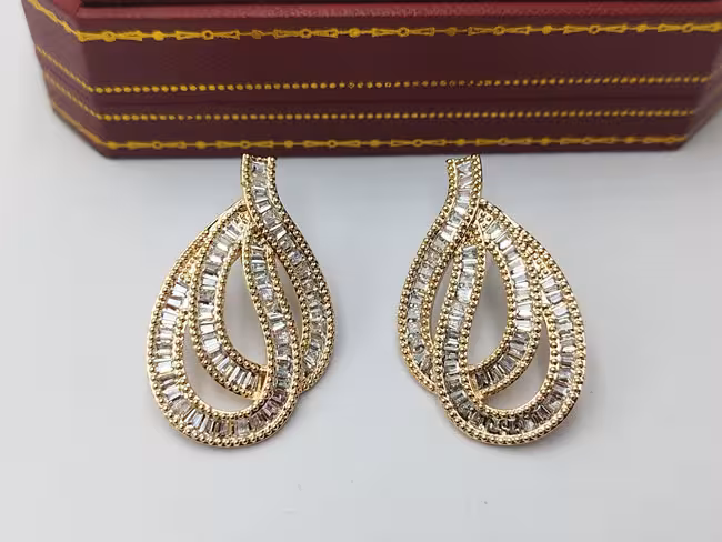 گوشواره فوق لوکس مجلسی طلایی کد go149